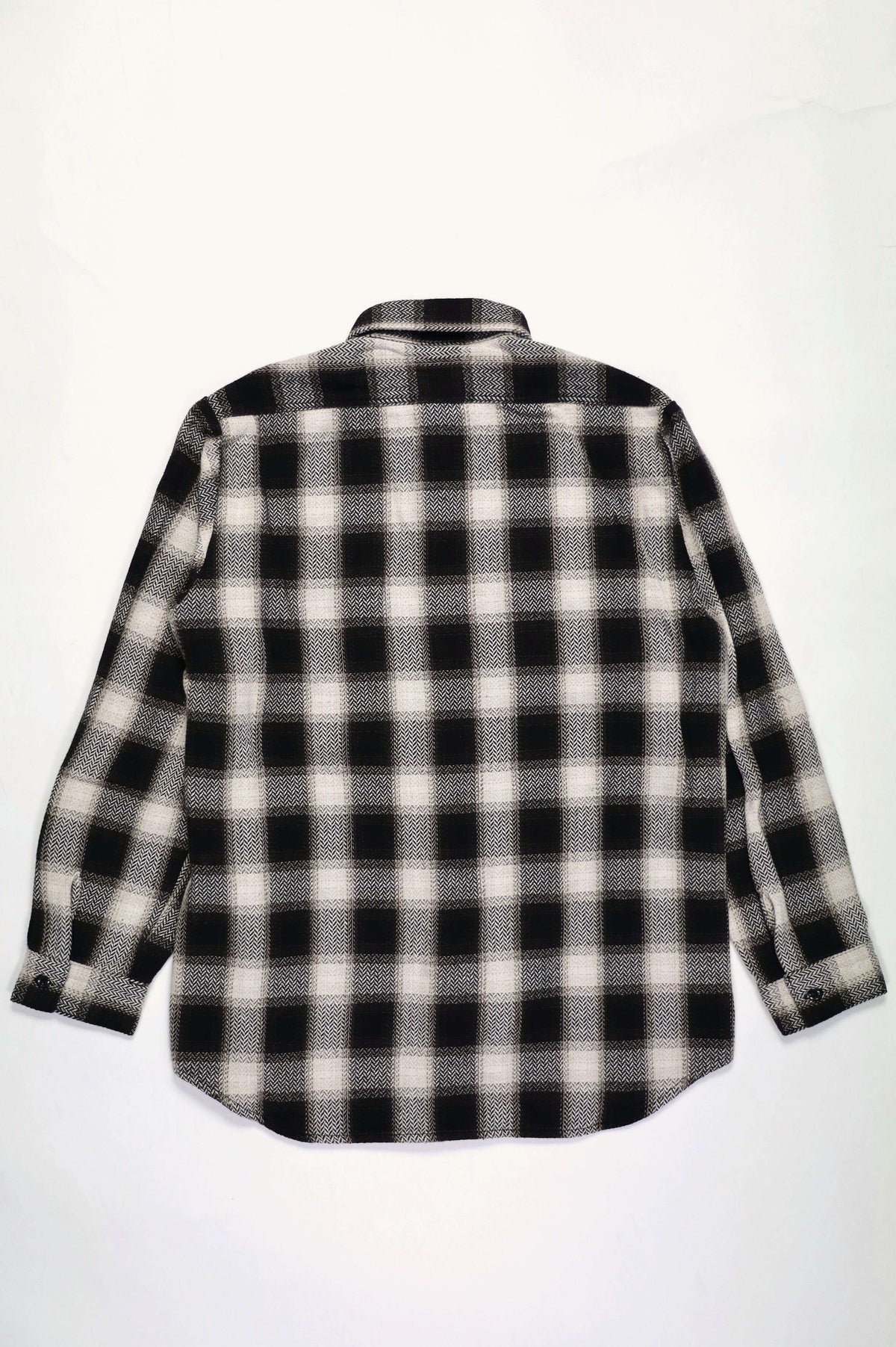 01-V8072 RELAX FIT FLANNEL SHIRT (161 Black Check)