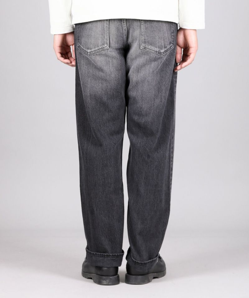 J514 14oz USED BLACK LOOSE STRAIGHT