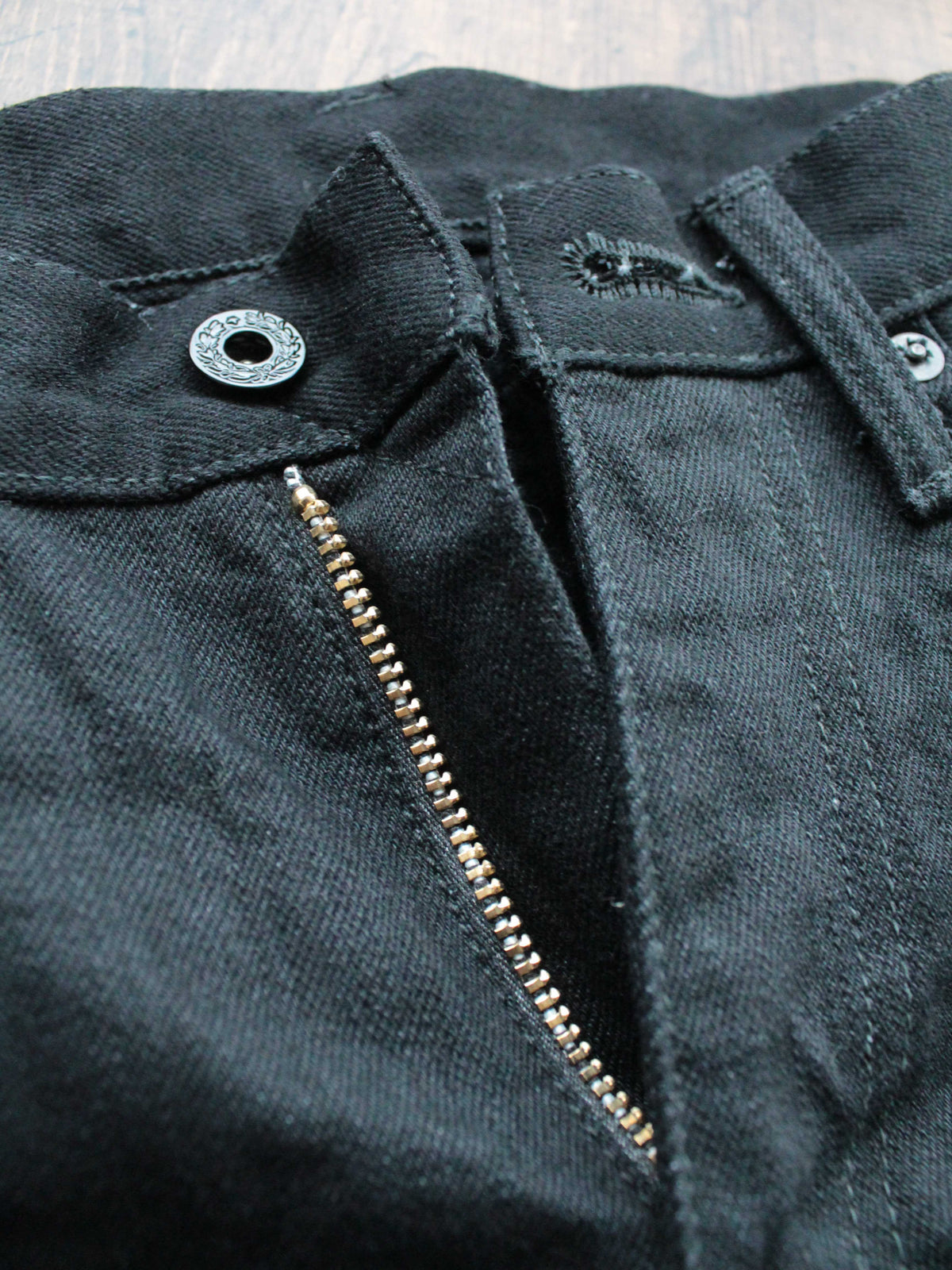 WAW-BLTT1 15oz Tight Tapered (SANFORIZED)