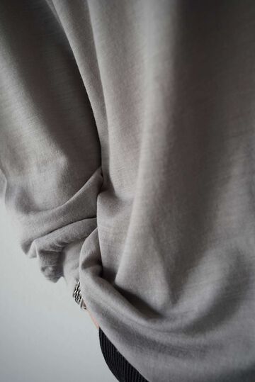 【CAPERTICA】CAP708CS22 Super120s Washable Wool Jersey /Vneck L/S Tee,SHIGOKU-IRO, small image number 18