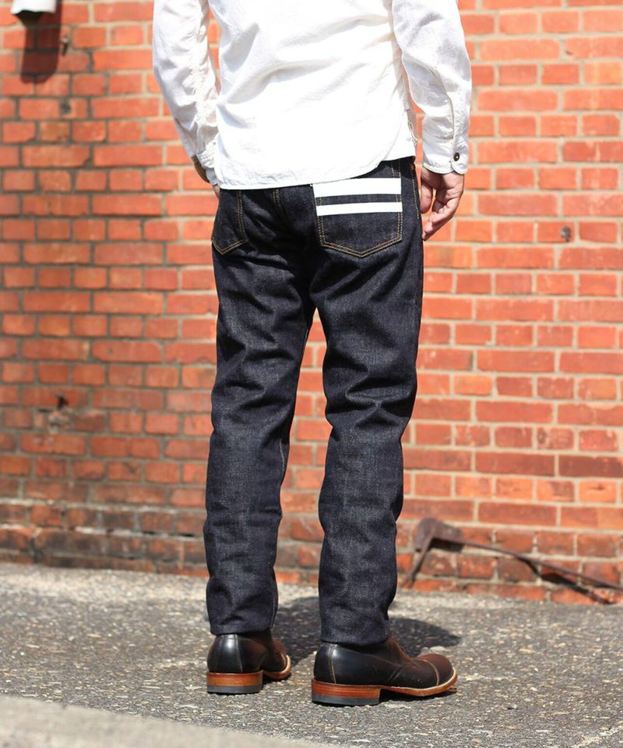 0106SPZ Going to Battle Label narrow tapered (zip fly) «28in 36in»