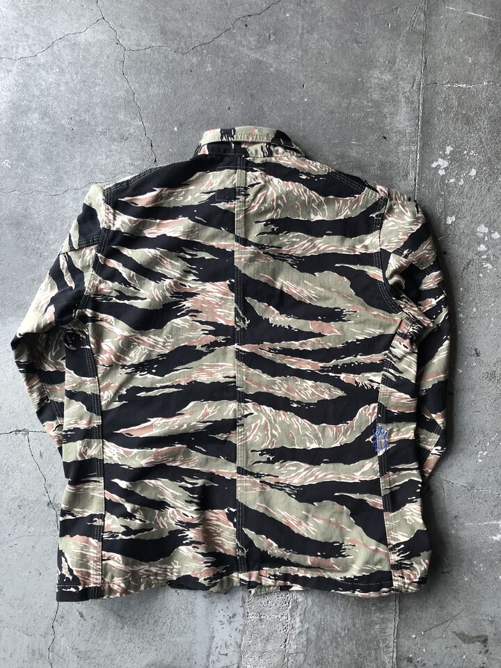 TCBDMCHJKTCAMO TCB JEANS x DENIMIO Tiger Camo Chore Jacket,, medium image number 1