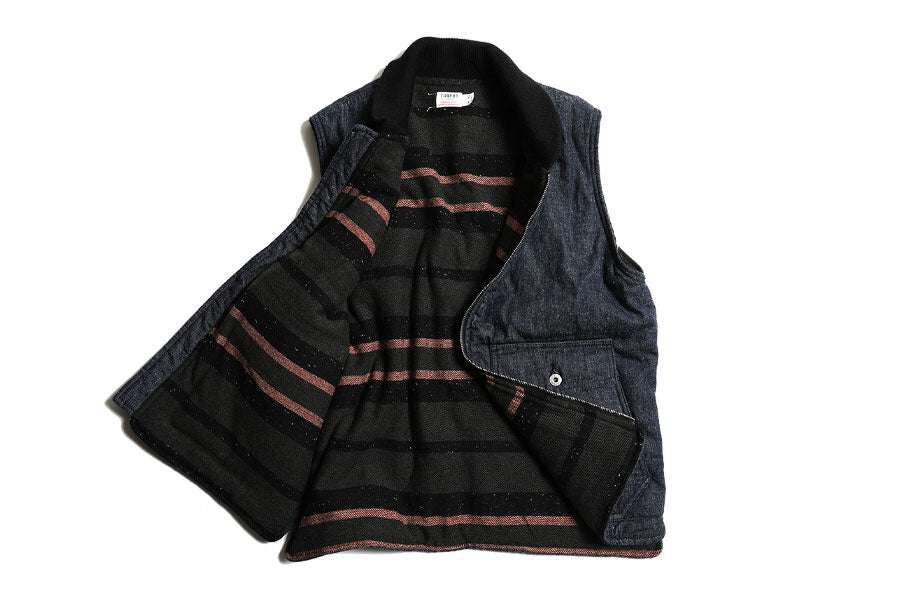 TR25AW-301 Storm Vest