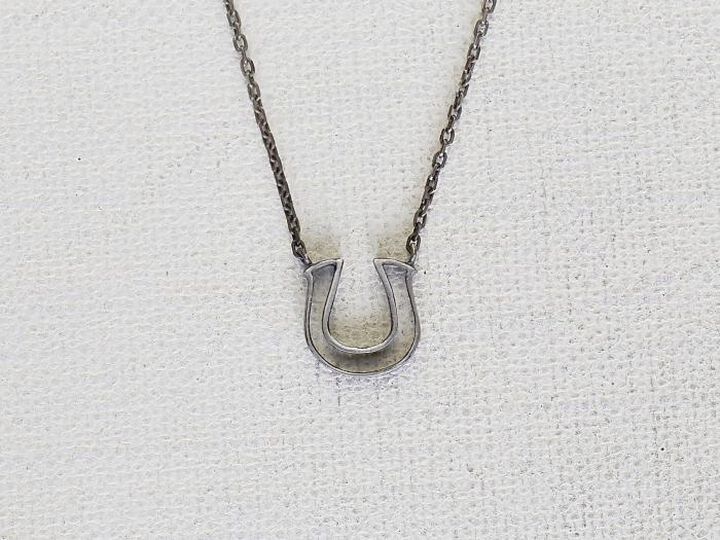 HYJK-131SV Silver Cookie Cutter Horseshoe Necklace