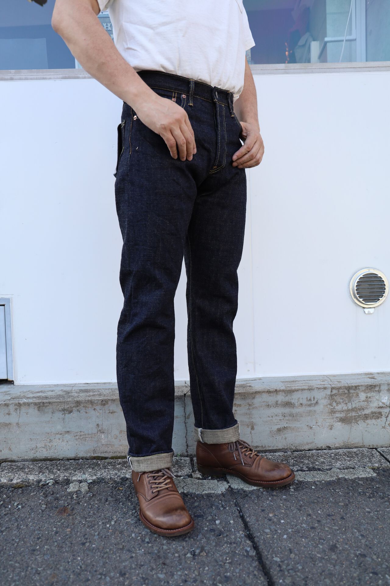 DENIMIO | ONI246-14KBE 14oz Oni Denim Neat Straight