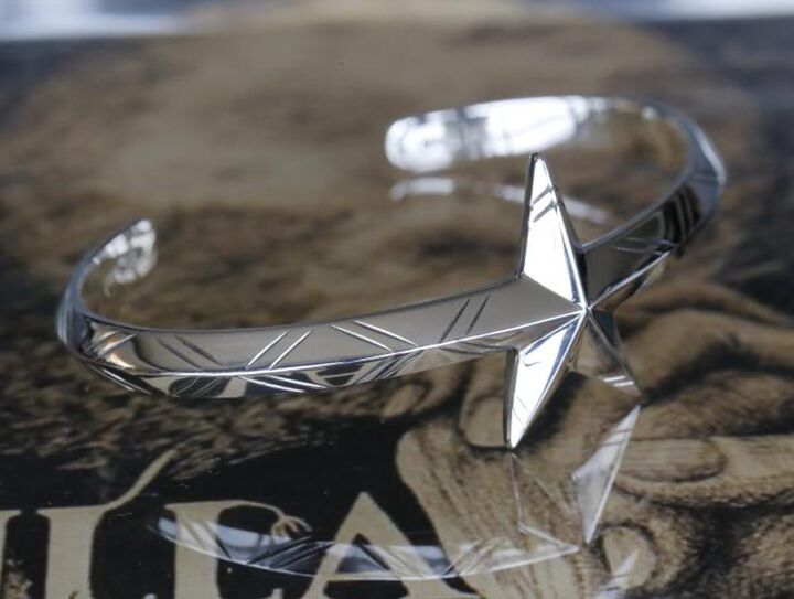 16AC-345 Star Shaped Bangle,, medium image number 2