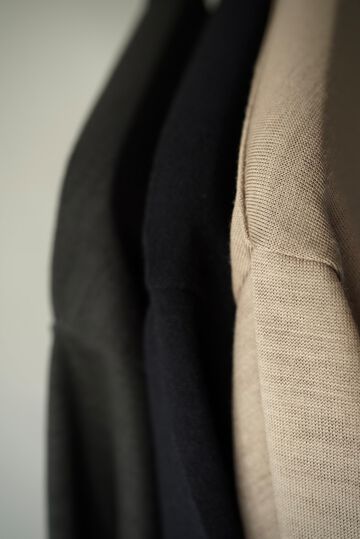 【CAPERTICA】CAP707CS02 Super140s Washable Wool DC_Jersey / RF Wool Tee,MIDNIGHT, small image number 17