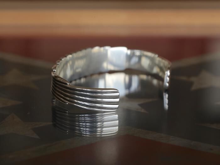 15AH-330 Starlight Bangle -Silver-