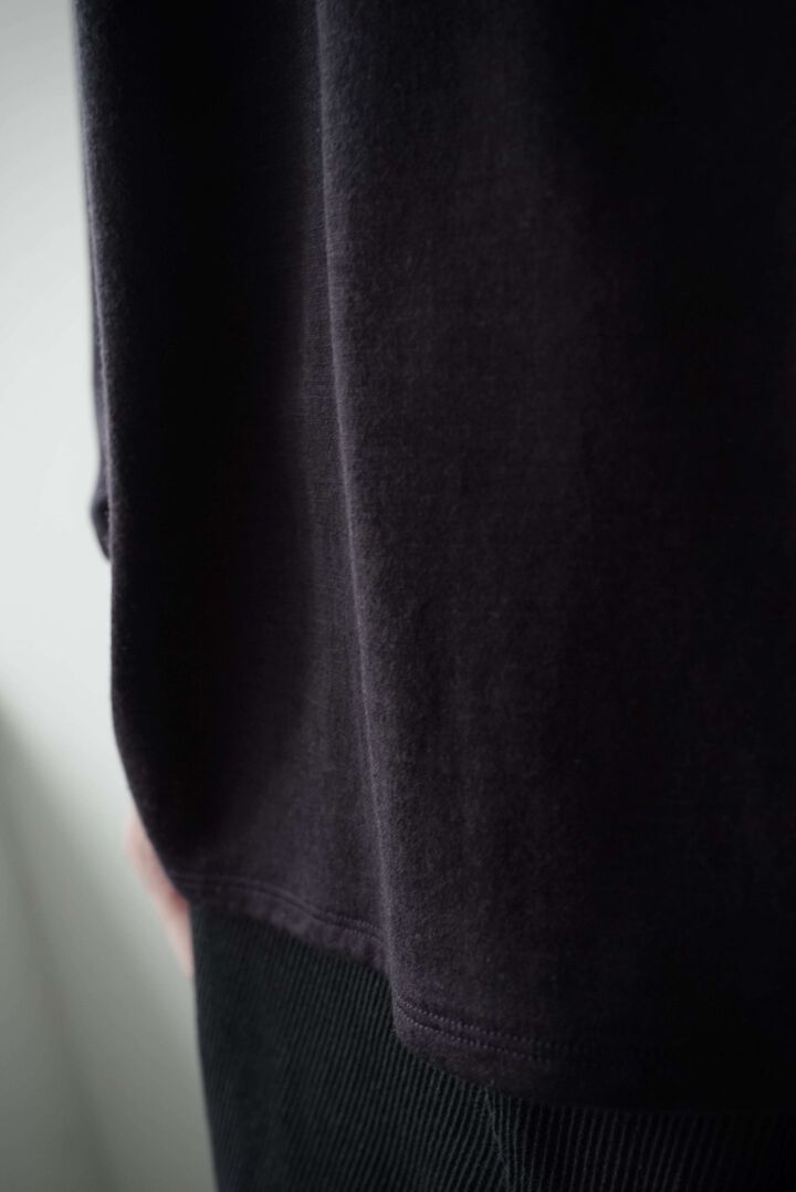 【CAPERTICA】CAP708CS22 Super120s Washable Wool Jersey /Vneck L/S Tee,SHIGOKU-IRO, medium image number 4