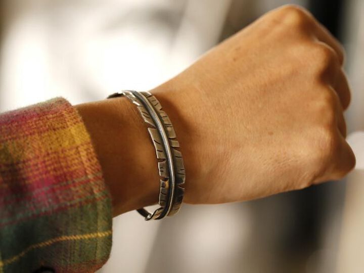 15AO-308 Eternal Feather Bangle -narrow-,, medium image number 5