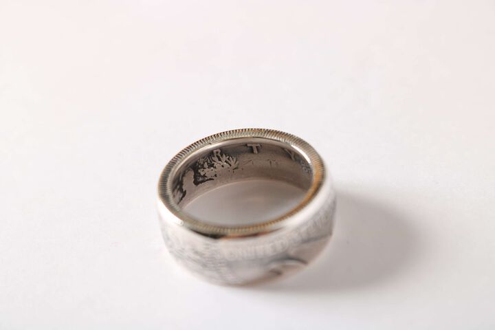 BR-8460 50C LIVERTY RING,, medium
