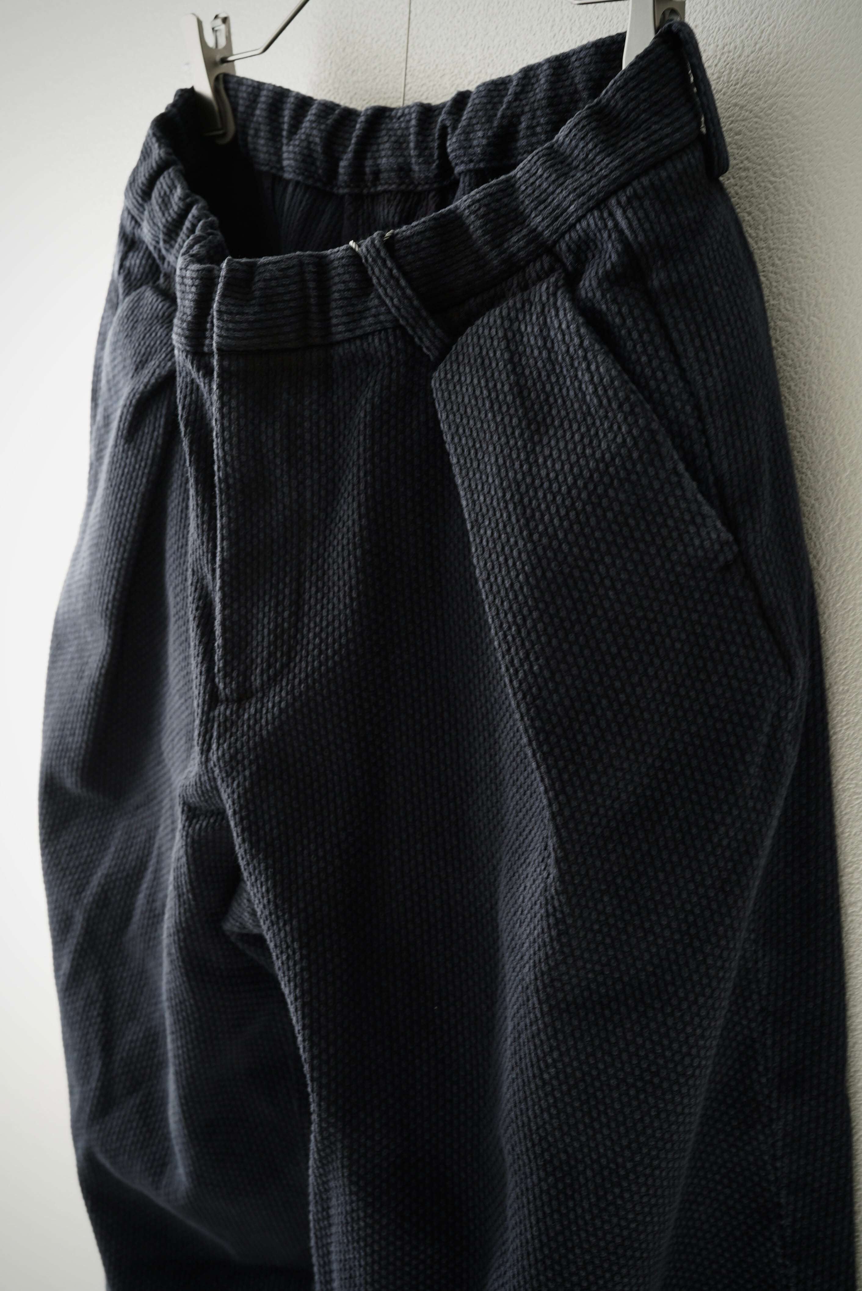 DENIMIO | 245PT08 Sashiko / W-Tuck Pants (SUMI+INDIGO)
