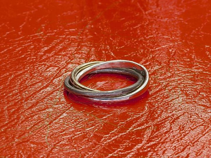 HYO-247BRS Brass Crooked Trinity RING,, medium image number 1