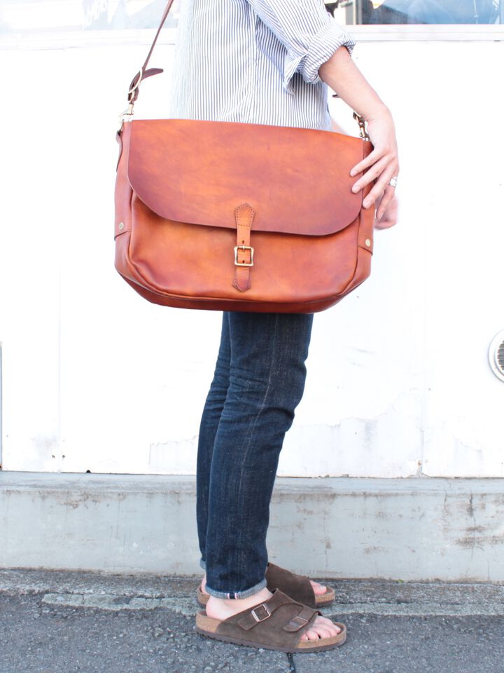 VS-248L LEATHER POSTMAN SHOULDER BAG TYPE-1 (MASTARD CAMEL),, medium