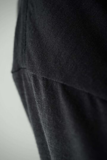 【CAPERTICA】CAP708CS22 Super120s Washable Wool Jersey /Vneck L/S Tee,SHIGOKU-IRO, small image number 13