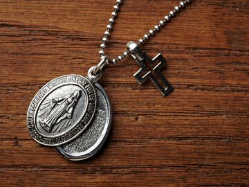 2AH-181 Silver Maria Locket with Silver Cross,, small image number 0